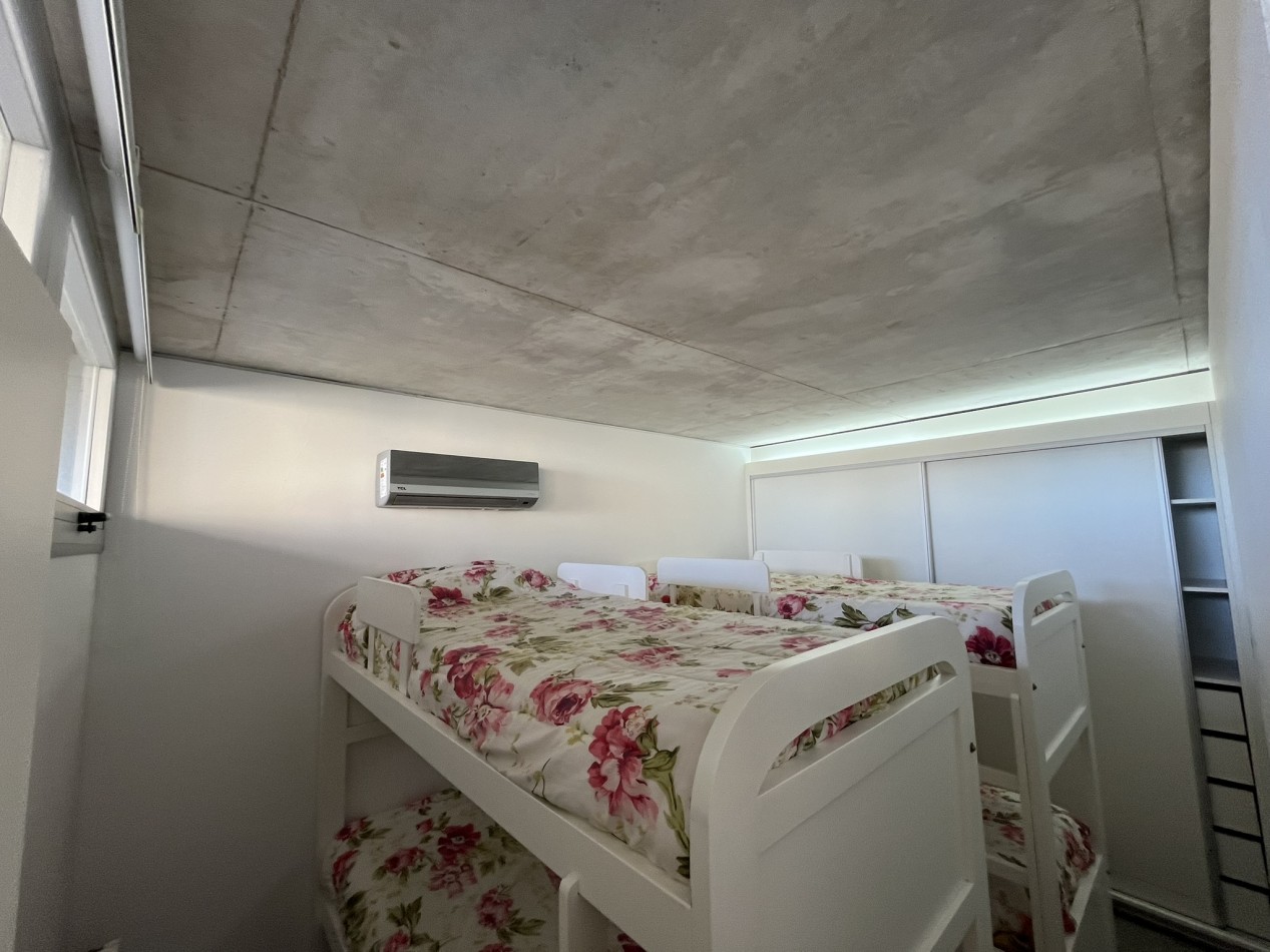 2027 - VALERIA DEL MAR - EN ALQUILER - DEPARTAMENTO PARA 6 CON PILETA