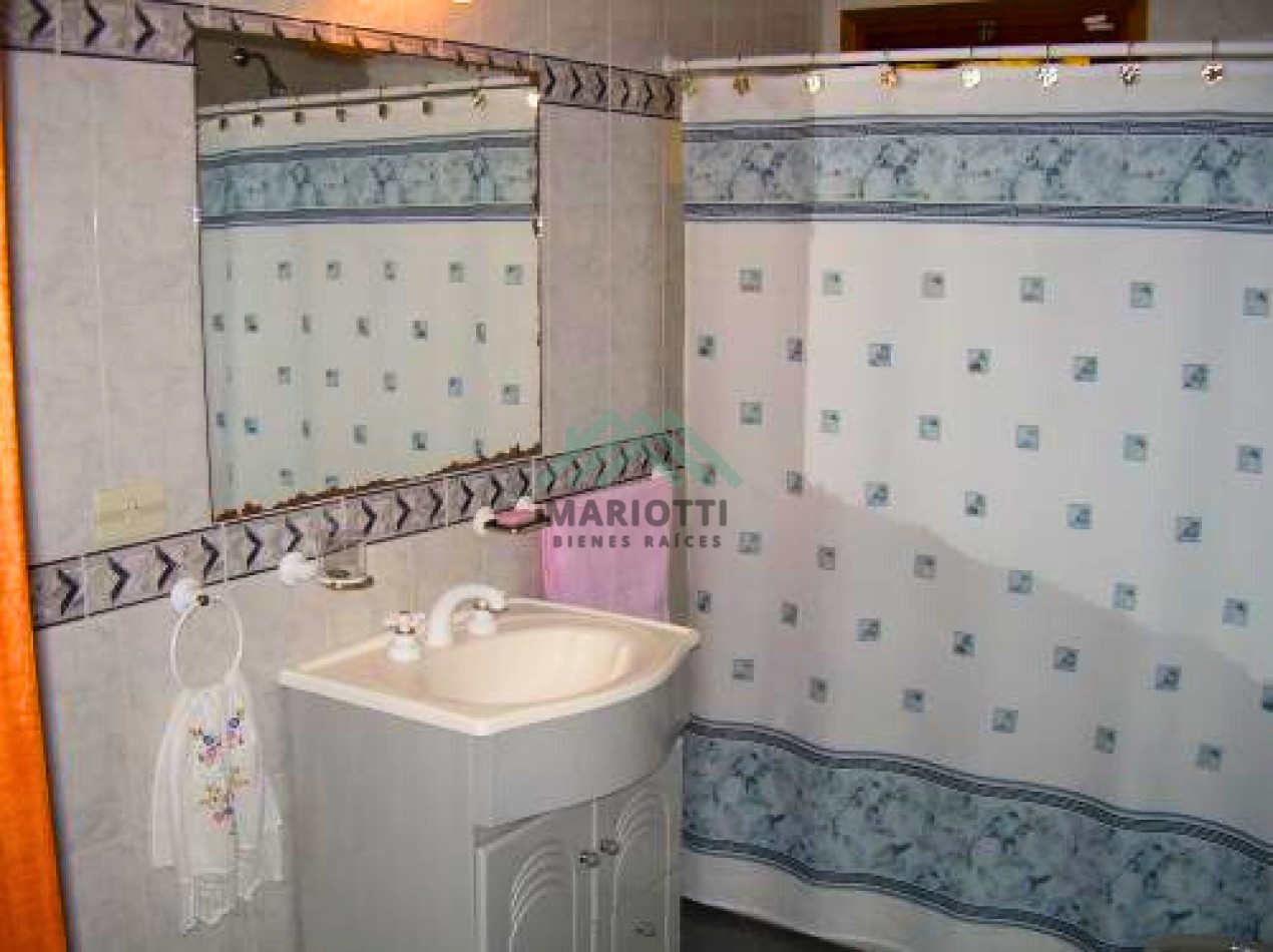 2026 - EN ALQUILER - OSTENDE - CASA PARA 7 PERSONAS a 50m de Victor Hugo