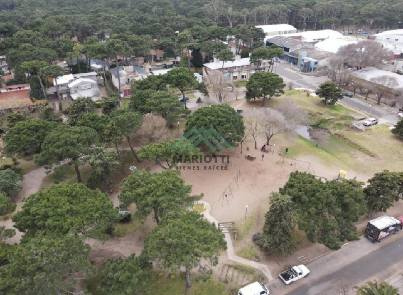 EN ALQUILER ANUAL - PINAMAR - B SAN JOSE- DEPARTAMENTO 2 AMB
