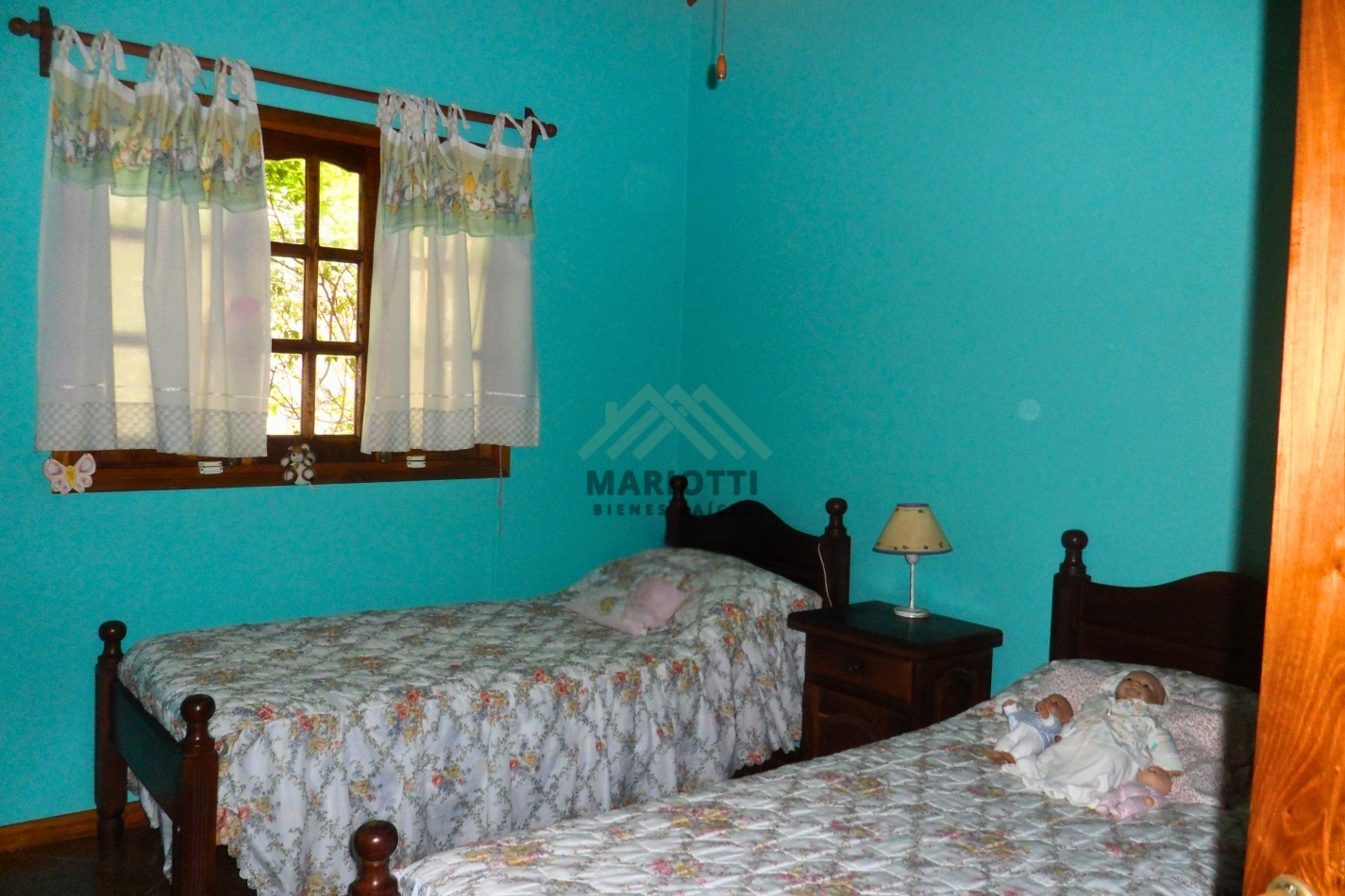 EN VENTA - OSTENDE - CASA Y DEPARTAMENTO EN LOTE MULTIFAMILIAR