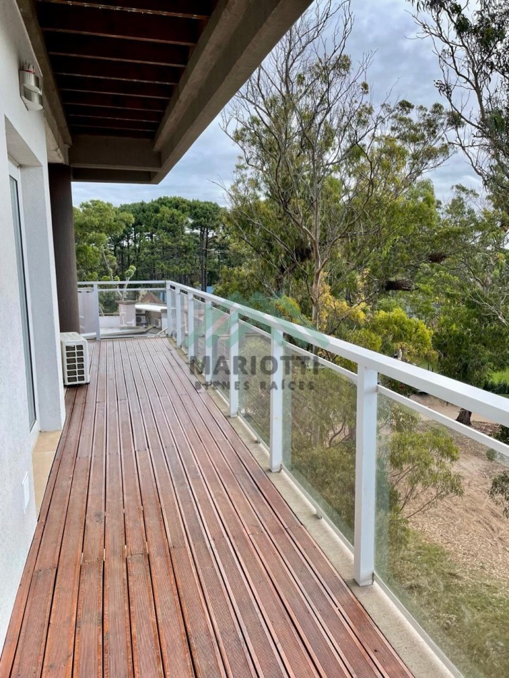2026 - EN ALQUILER - PINAMAR HOLLYWOOD - DEPARTAMENTO DE 2 AMB EN EDIFICIO CON AMENITIES P/2 o 3 PERSONAS