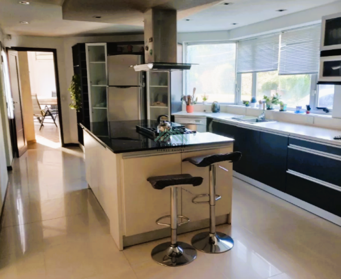 2026 - EN ALQUILER - PINAMAR ZONA NORTE - CASA 4 DORMITORIOS - PILETA