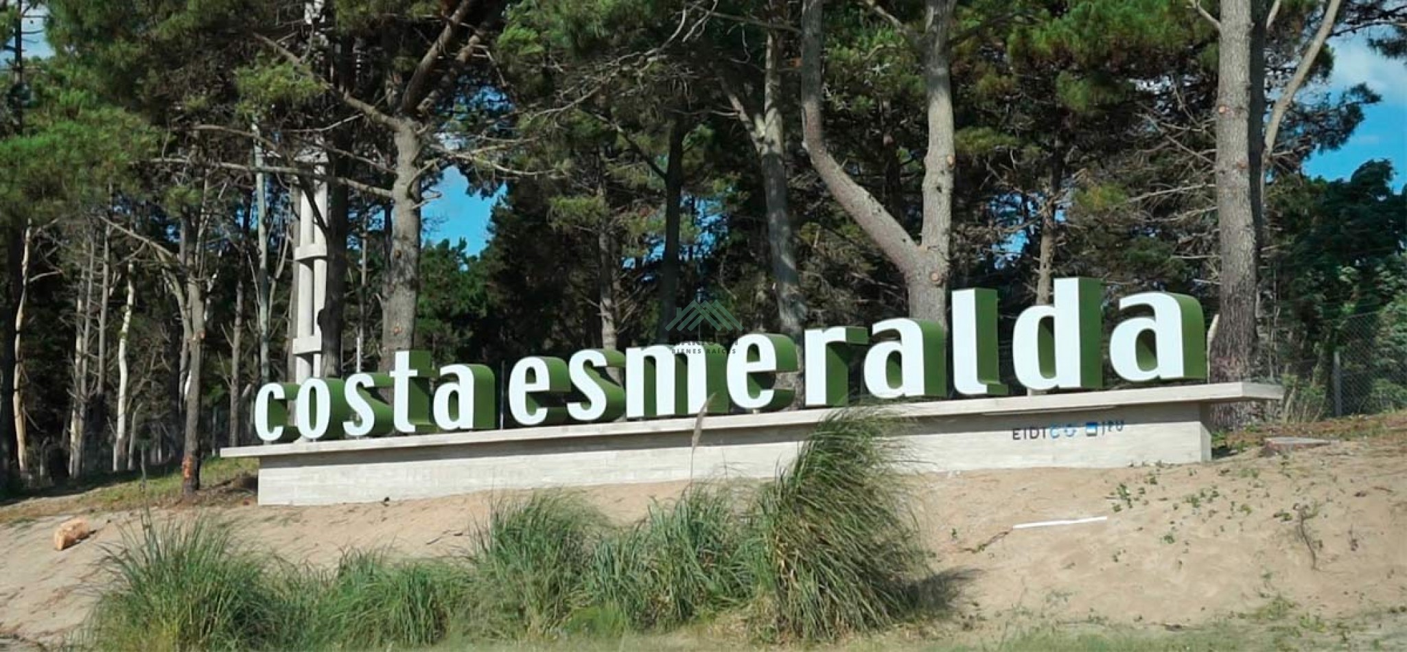 EN VENTA - COSTA ESMERALDA - BARRIO SENDEROS 3 - 1119 M2 CON 49 METROS DE FRENTE