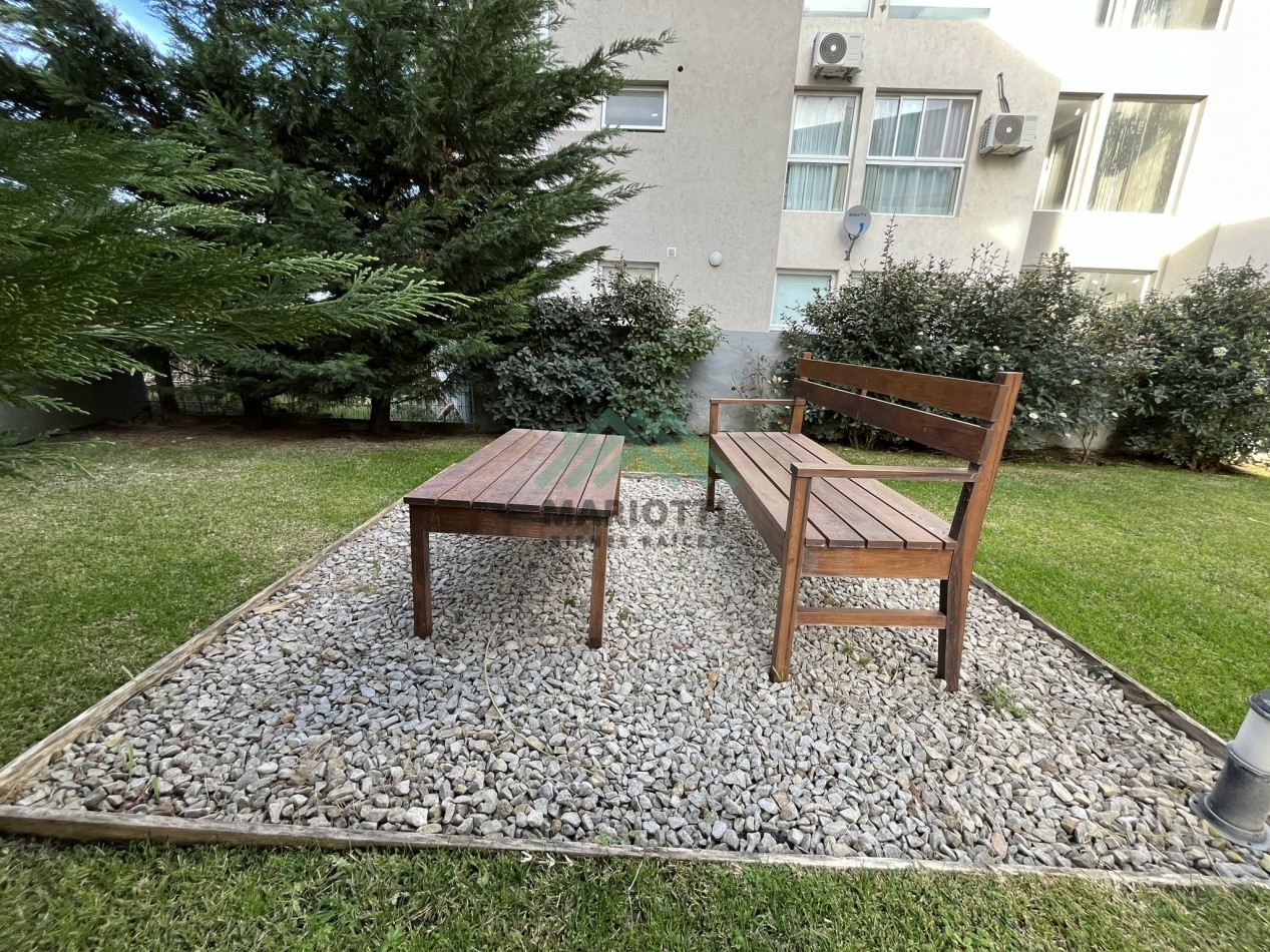 2027 VALERIA DEL MAR - PINAMAR - EN ALQUILER TEMPORAL - DEPTO 3 AMBIENTES CON PILETA Y COCHERA PARA 6