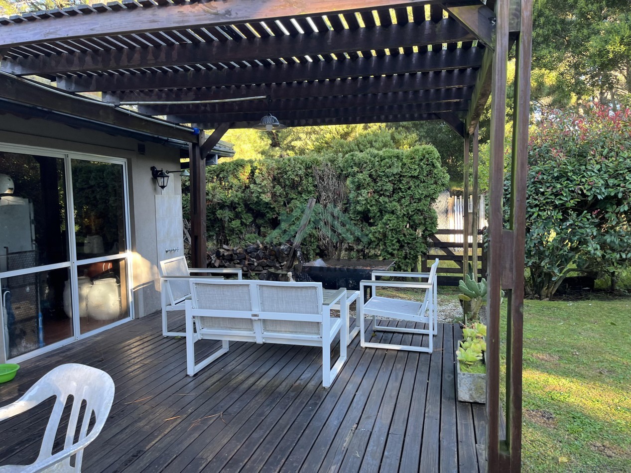 EN VENTA - PINAMAR - B5 - CASA 4 DORMITORIOS