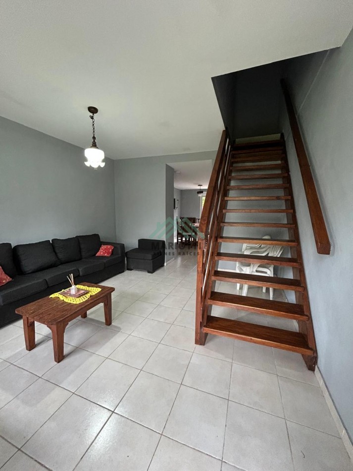 2026 - EN ALQUILER ANUAL - VALERIA DEL MAR - DUPLEX 3 AMBIENTES CON GAS NATURAL