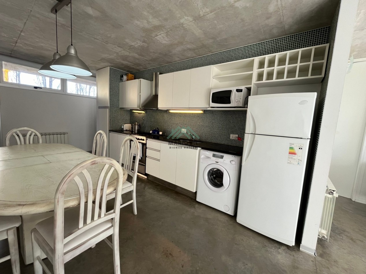 EN VENTA - VALERIA DEL MAR - MODERNO DEPARTAMENTO 2 DORM 2 BAÑOS
