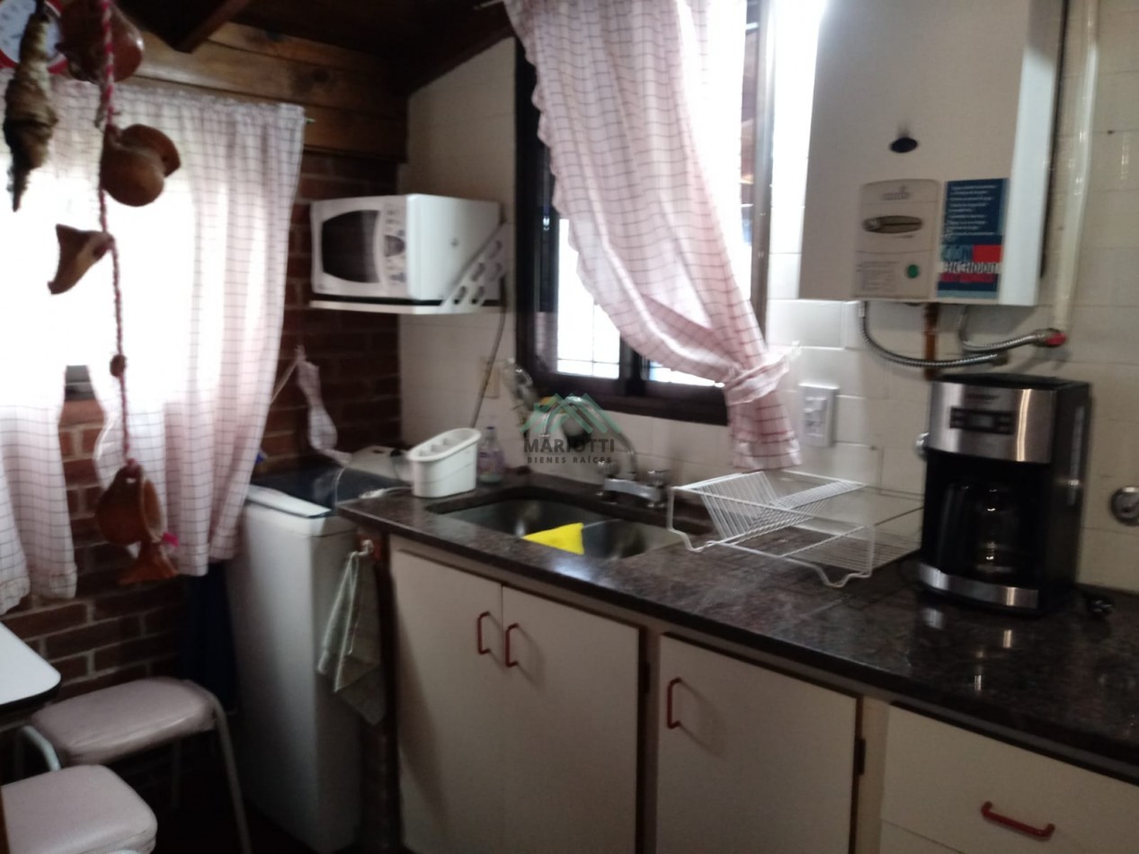 EN VENTA - MAR DE OSTENDE - CASA EN DOS LOTES MULTIFAMILIARES 