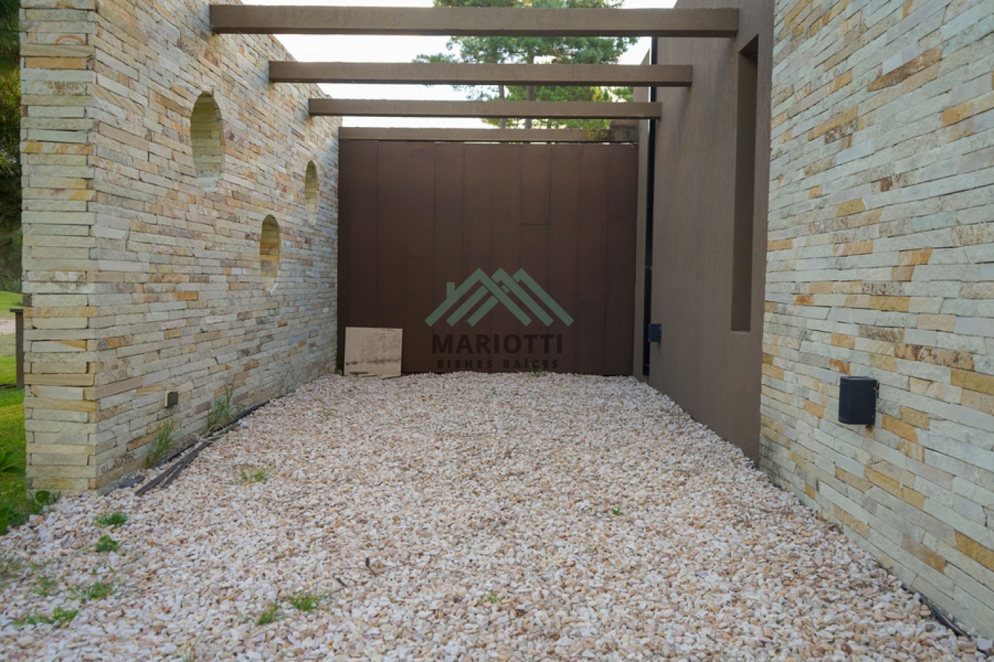 ​2026 EN ALQUILER PINAMAR - CASA ZONA ALAMOS PARA 6 PERSONAS CON PILETA