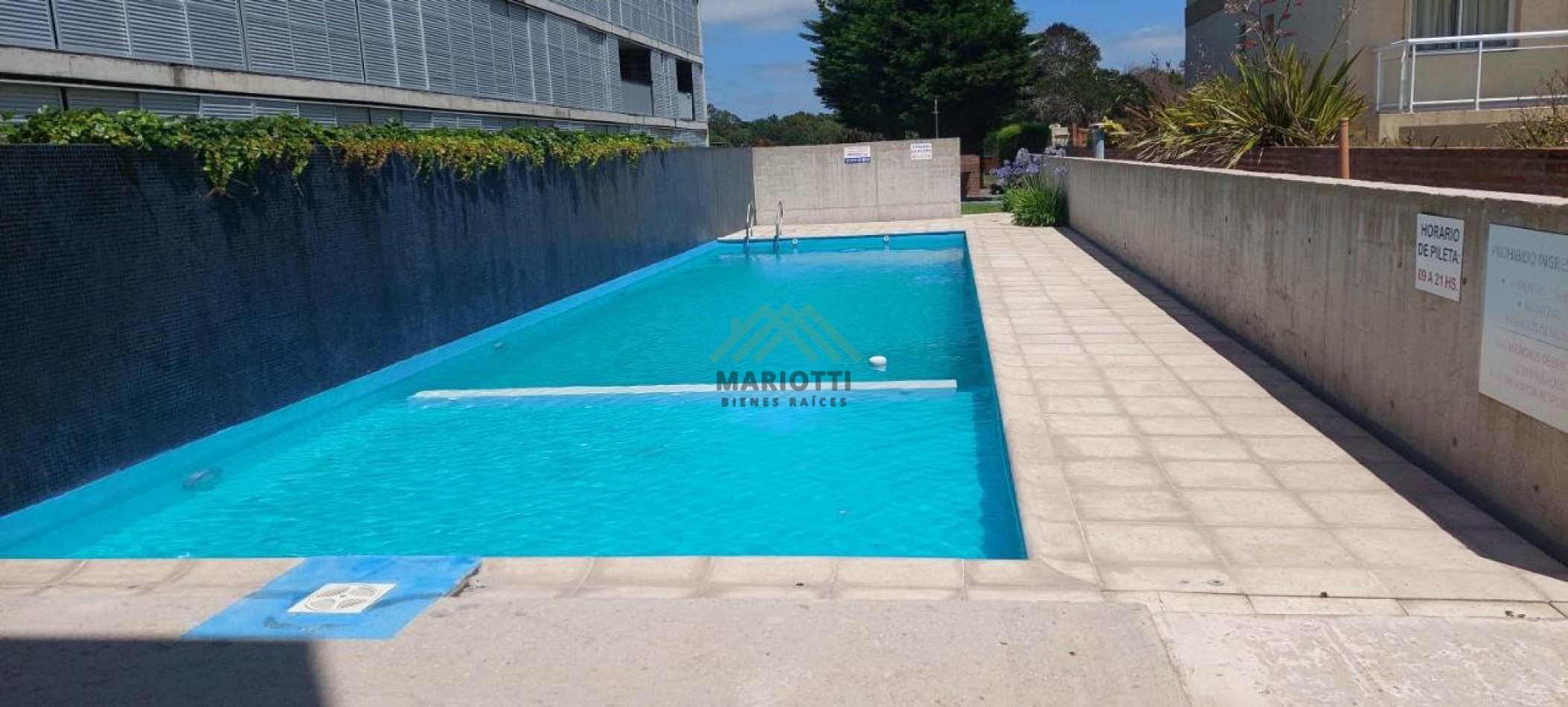 2027 - VALERIA DEL MAR - EN ALQUILER - DEPARTAMENTO PARA 6 CON PILETA