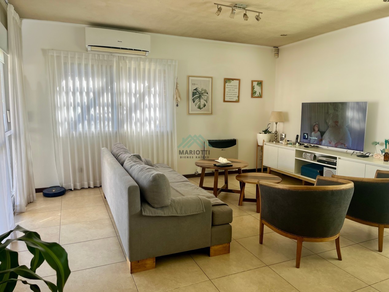 2026 - EN ALQUILER - PINAMAR - OSTENDE - MODERNA CASA 3 DORM 3 BAÑOS Y QUINCHO