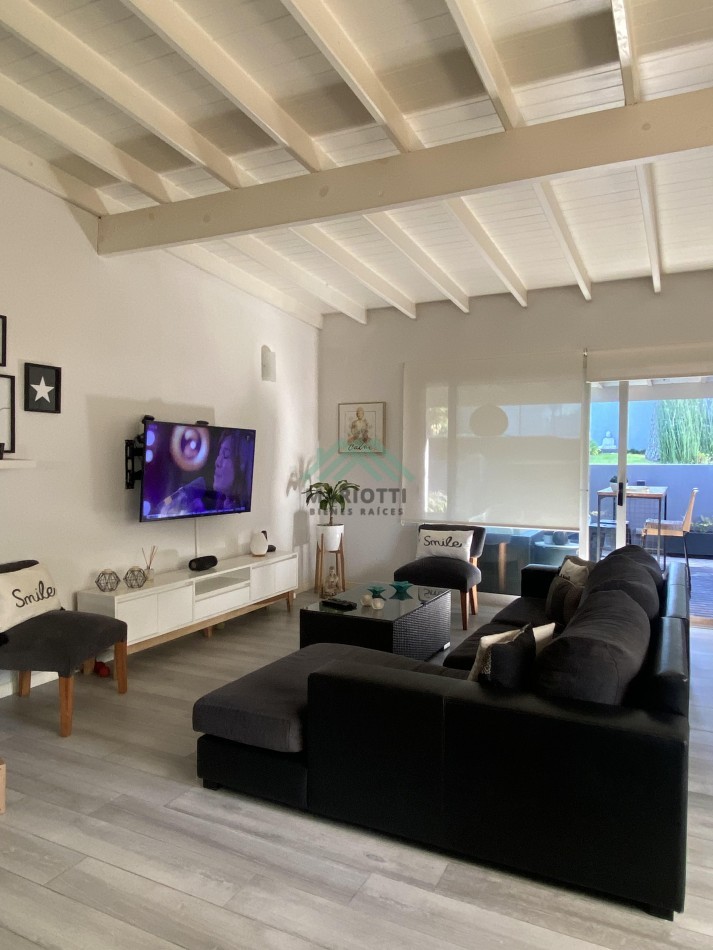 2026 - EN ALQUILER - MAR DE OSTENDE - CASA PARA 5 PERSONAS CON PILETA A 400M DEL MAR