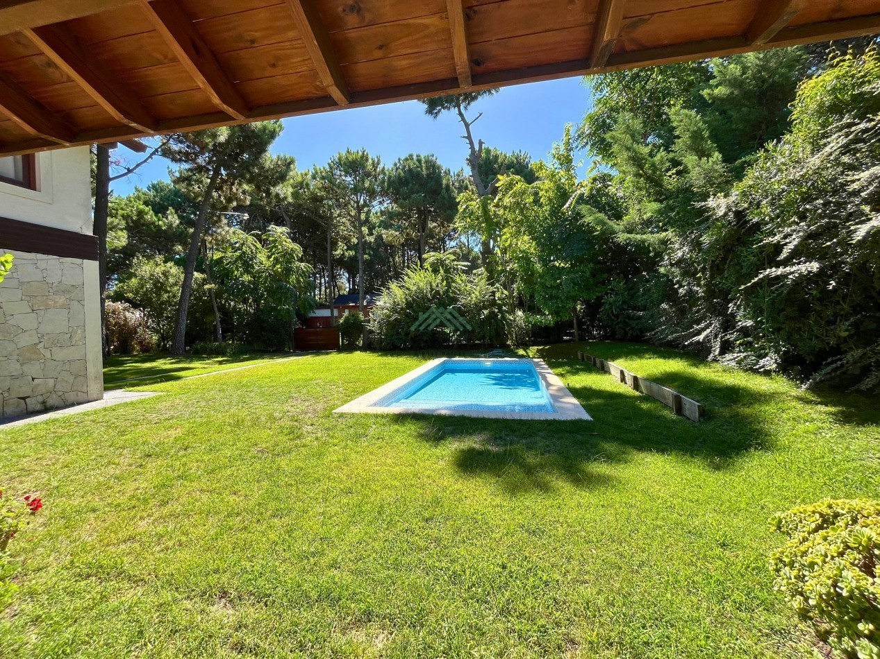 EN VENTA - PINAMAR TRIDENTE III - CASA 3 DORMITORIOS 3 BAÑOS CON PILETA