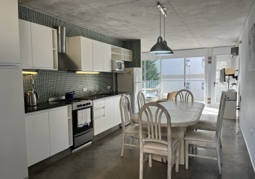 2027 - VALERIA DEL MAR - EN ALQUILER - DEPARTAMENTO PARA 6 CON PILETA