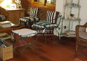 2026 - EN ALQUILER - MAR DE OSTENDE - CASA 4 DORMITORIOS 200 M DEL MAR